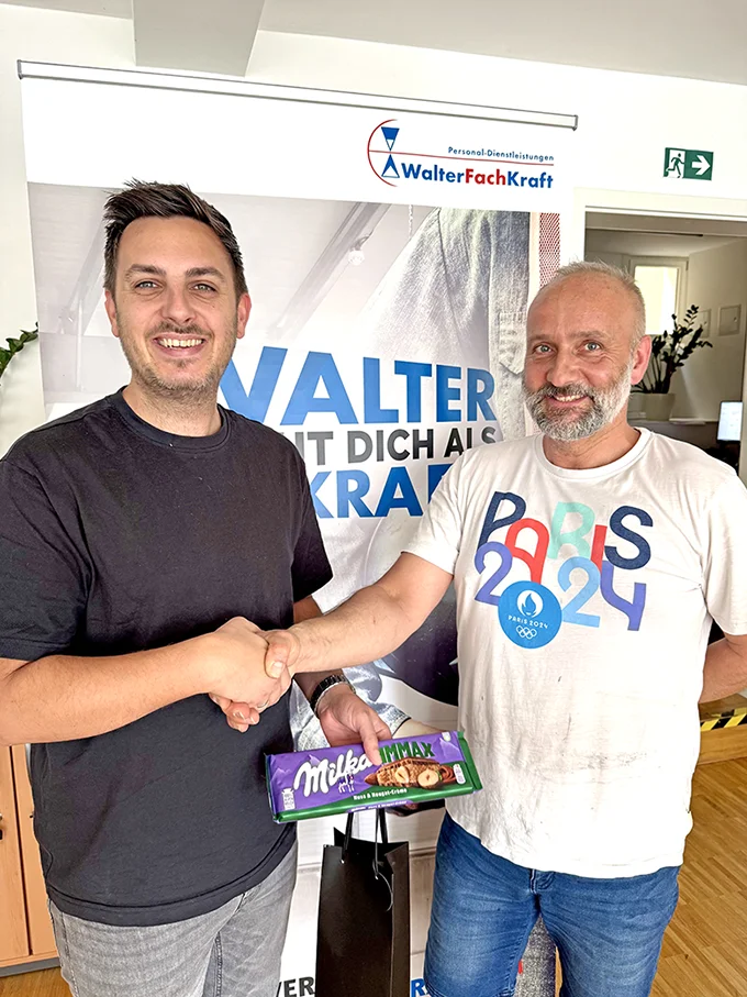 Kirchheim-uT Handshake und Dank nach erfolgreicher Übernahme durch das Einsatzunternehmen.
